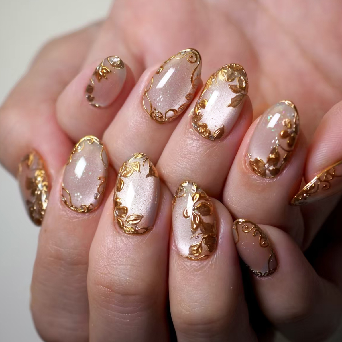 24pcs Gilded Flower Press on N - đánh giá và giá Nail Art Simple