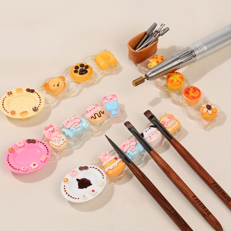KANIU Cute Animal Nail Brush H - đánh giá và giá Nail Fan Brush