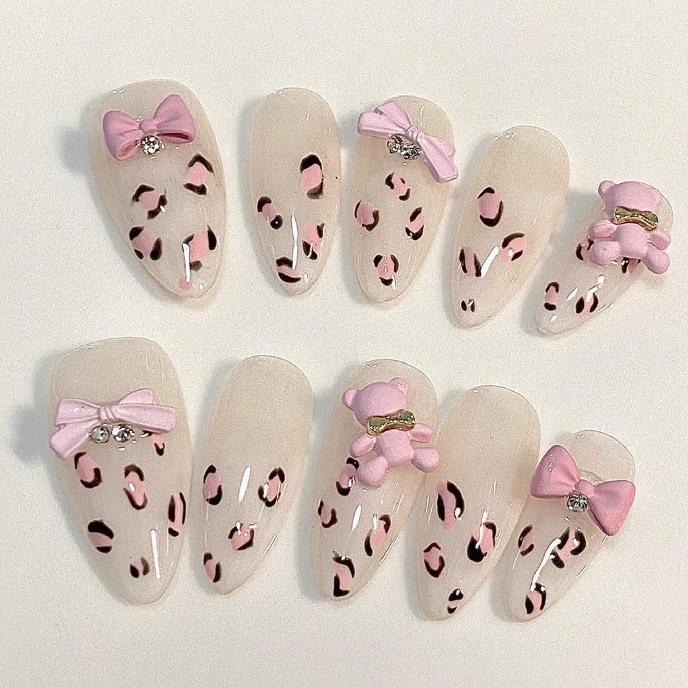 10pcs pure hand pressed almond - đánh giá và giá Nail Art Leopard