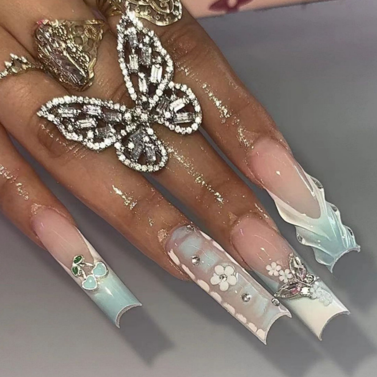 24pcs Flower Press on Nails Ar - đánh giá và giá Nail Art Quirky
